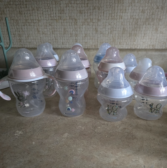 Tommee tippee bottles - Picture 2 of 2